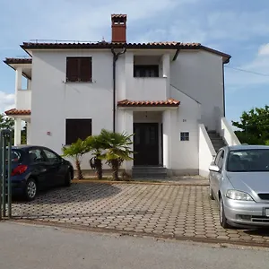 Appartamento Camelia, Fažana