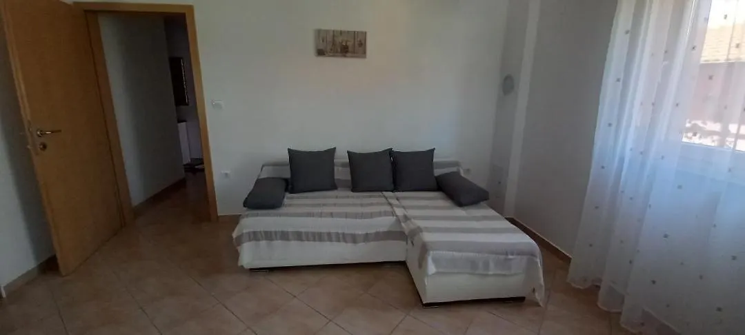 Apartments Buzleta Fazana