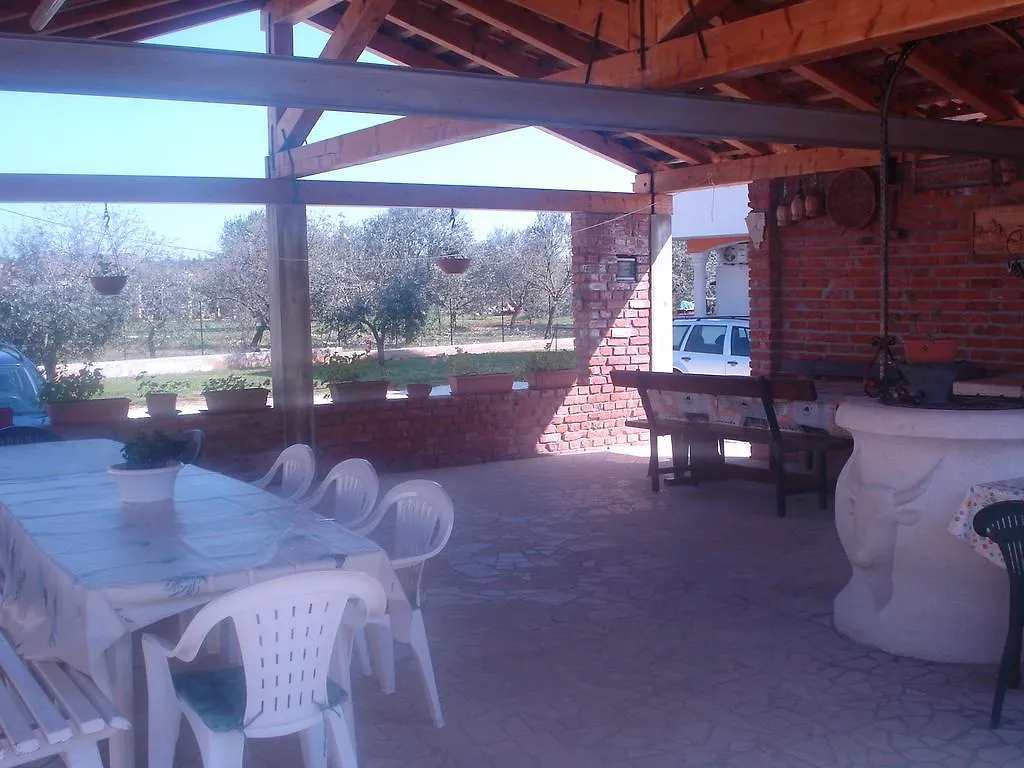 Apartments Buzleta Fazana Croatia